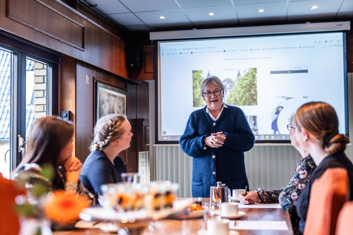 Foredrag og møte på Refsnes Gods i Moss – hotell med konferansefasiliteter, restaurant og herskapelig atmosfære.